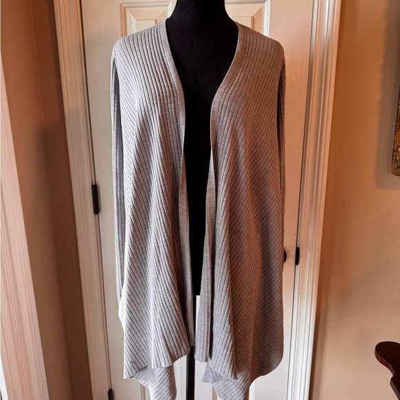 Athleta Light Gray Wool blend Solstice Wrap Cardigan - Picture 2 of 12